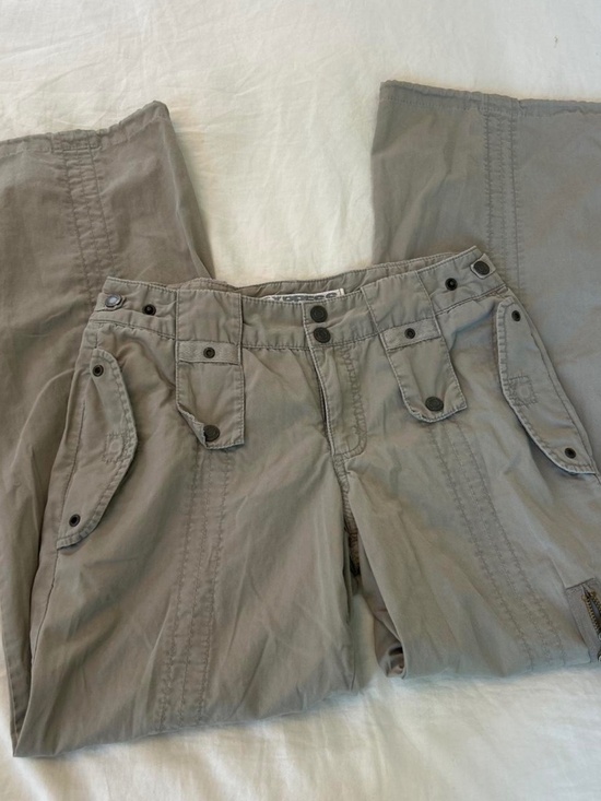 Express Pants - Vintage low rise flare Khaki cargo pants